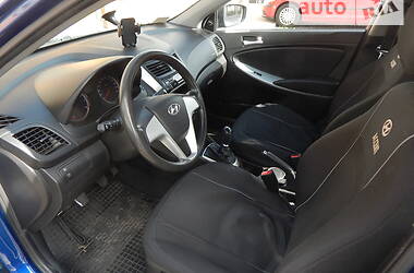 Седан Hyundai Accent 2013 в 