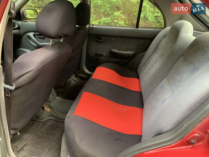 Седан Hyundai Accent 1995 в Києві