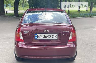 Седан Hyundai Accent 2009 в Сумах