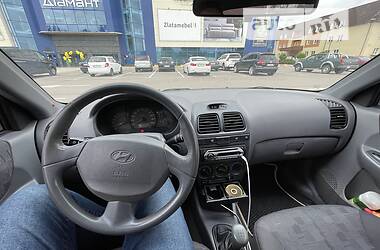 Хэтчбек Hyundai Accent 2005 в Киеве