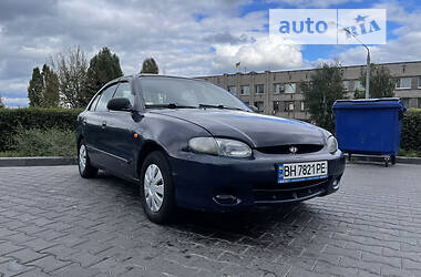 Хетчбек Hyundai Accent 1998 в Кам'янському