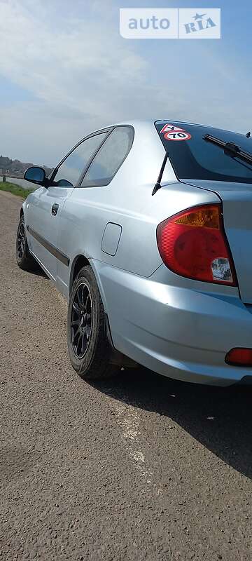 Hyundai Accent 2003