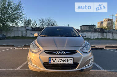 Седан Hyundai Accent 2012 в 