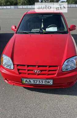 Седан Hyundai Accent 2004 в Киеве