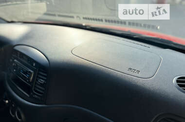 Хэтчбек Hyundai Accent 2008 в 