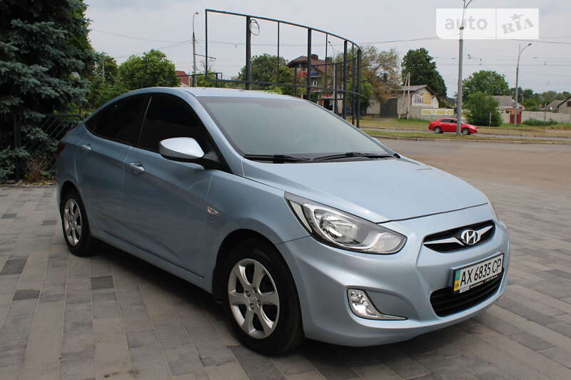 Седан Hyundai Accent 2012 в Харкові
