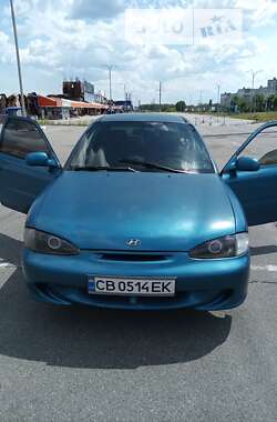 Седан Hyundai Accent 1994 в Чернигове
