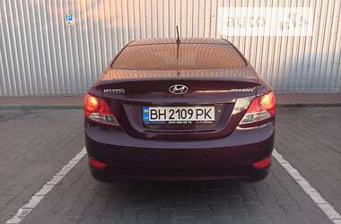 Седан Hyundai Accent 2012 в Одесі