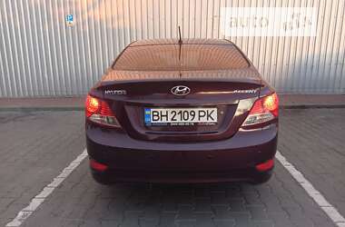 Седан Hyundai Accent 2012 в Одессе