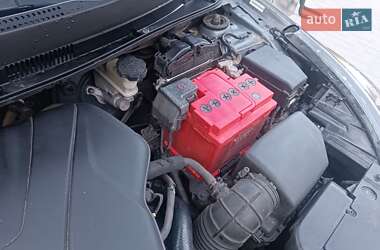 Хэтчбек Hyundai Accent 2014 в 