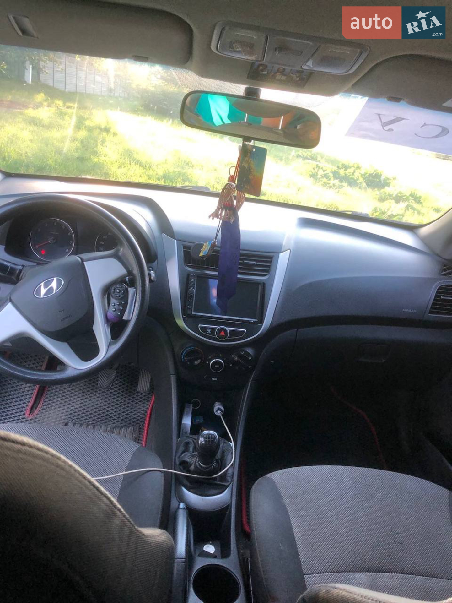 2012 Hyundai Accent - мініатюра 5