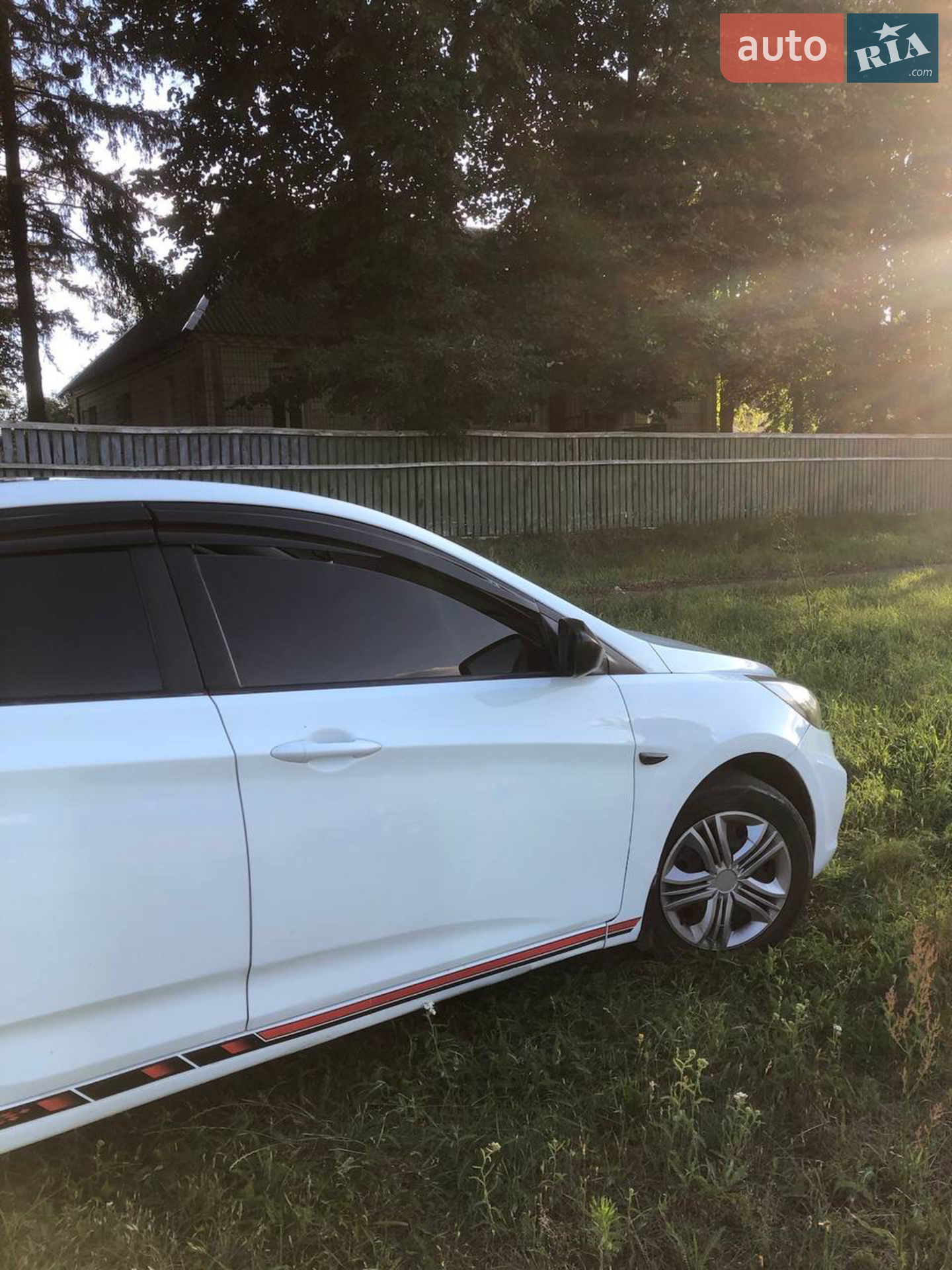 2012 Hyundai Accent - мініатюра 6