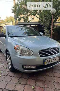 Седан Hyundai Accent 2008 в Киеве