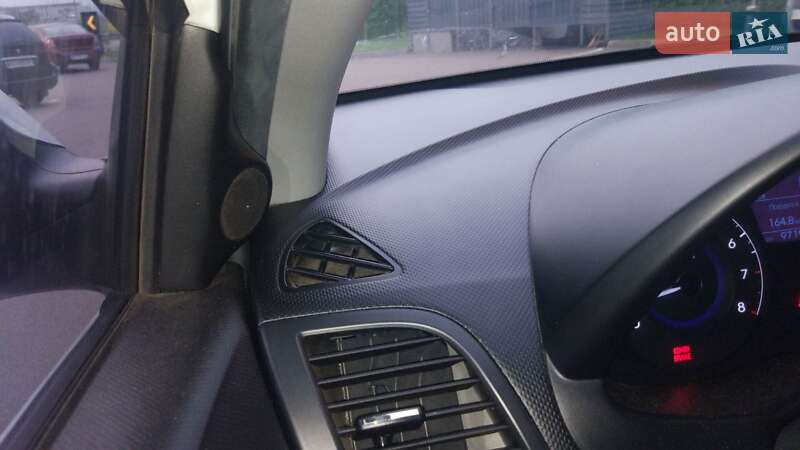 Седан Hyundai Accent 2011 в Вишгороді