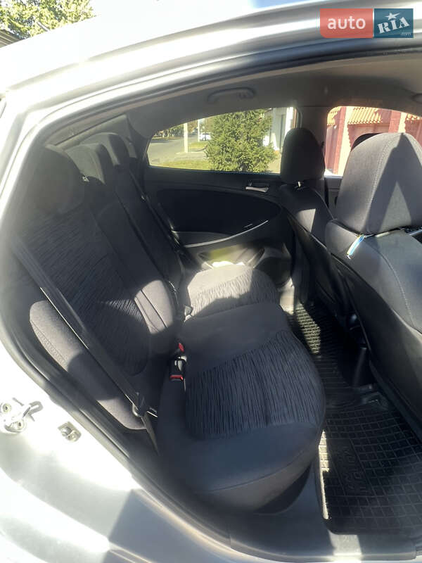 Седан Hyundai Accent 2016 в Кропивницком