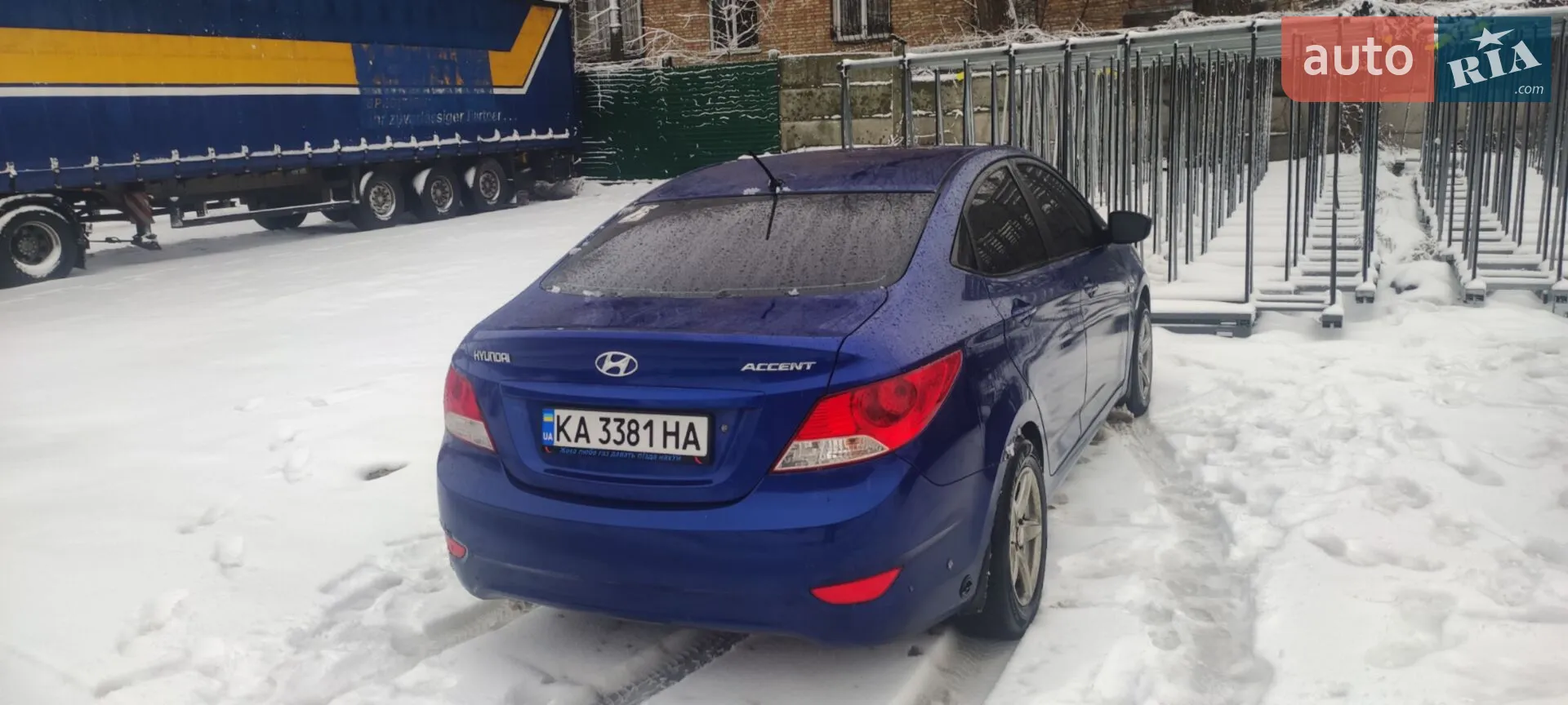 2011 Hyundai Accent - мініатюра 11