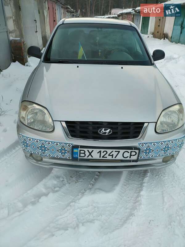 Седан Hyundai Accent 2005 в Славуте