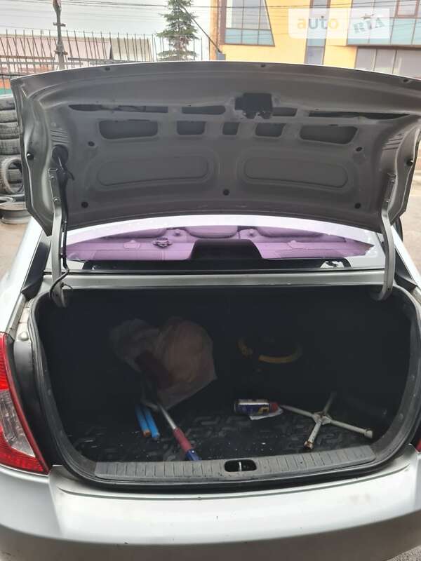 Седан Hyundai Accent 2008 в Києві фото 19 Седан Hyundai Accent 2008 в Києві