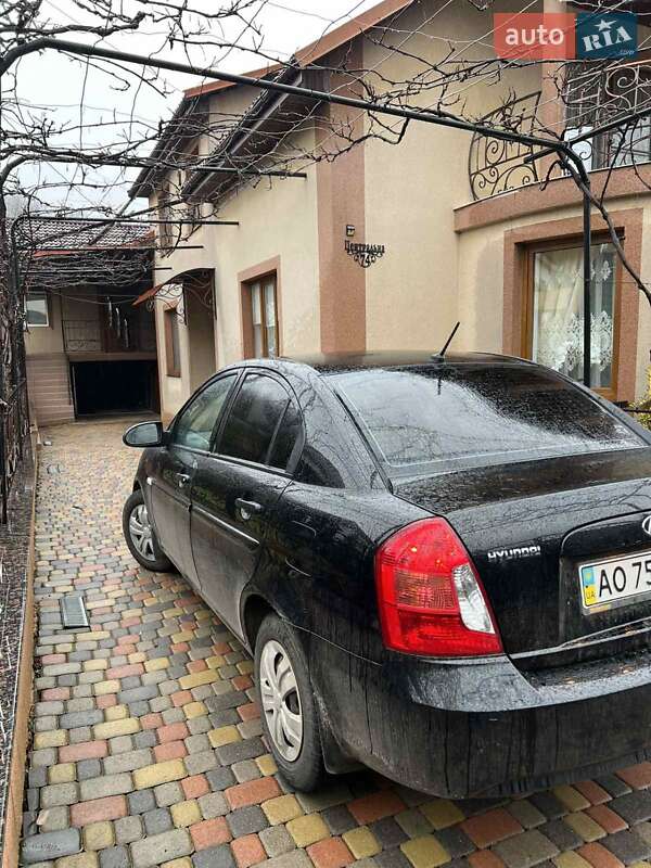 Седан Hyundai Accent 2008 в Иршаве