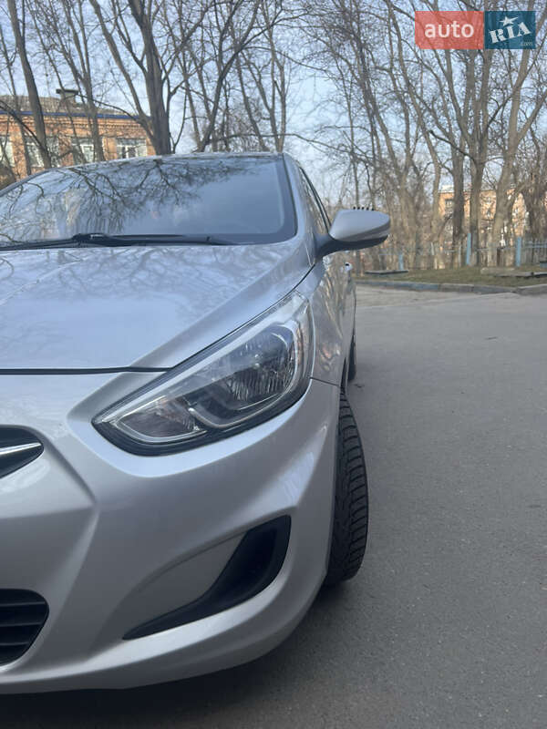 Седан Hyundai Accent 2016 в Кропивницком