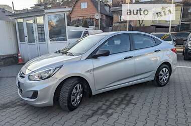 Седан Hyundai Accent 2013 в Вінниці