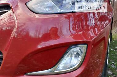 Седан Hyundai Accent 2012 в Лебедине