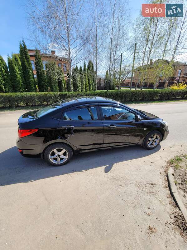 Хетчбек Hyundai Accent 2011 в Києві фото 8 Хетчбек Hyundai Accent 2011 в Києві