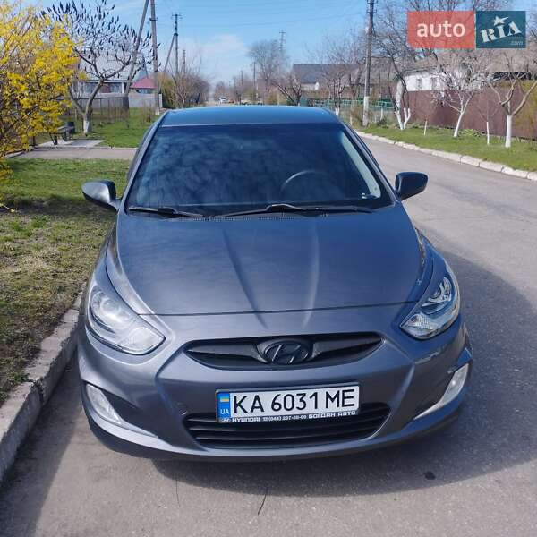 Седан Hyundai Accent 2011 в Києві