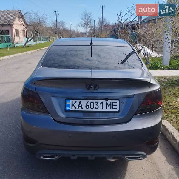 Седан Hyundai Accent 2011 в Києві