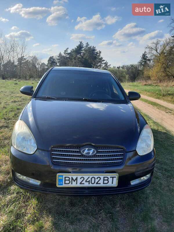 Седан Hyundai Accent 2008 в Сумах
