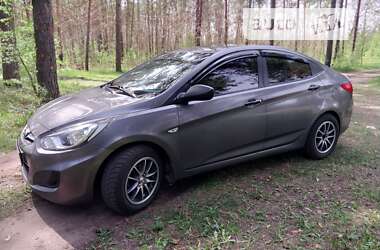 Седан Hyundai Accent 2014 в Александрие