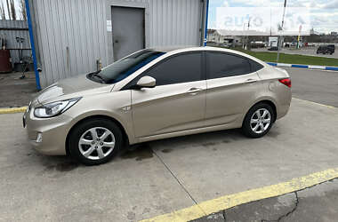 Седан Hyundai Accent 2012 в Миколаєві