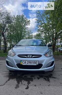 Седан Hyundai Accent 2011 в Черкасах