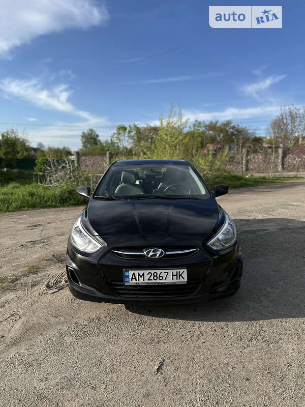 Седан Hyundai Accent 2015 в Бердичеві