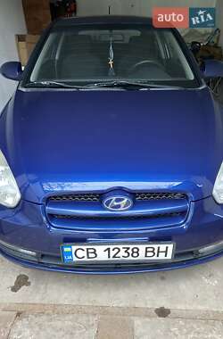 Хэтчбек Hyundai Accent 2008 в 