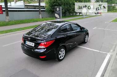 Седан Hyundai Accent 2012 в Киеве