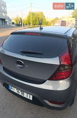 Хэтчбек Hyundai Accent 2014 в 