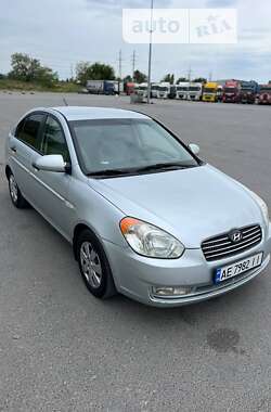 Седан Hyundai Accent 2008 в Днепре