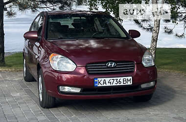 Седан Hyundai Accent 2008 в Днепре
