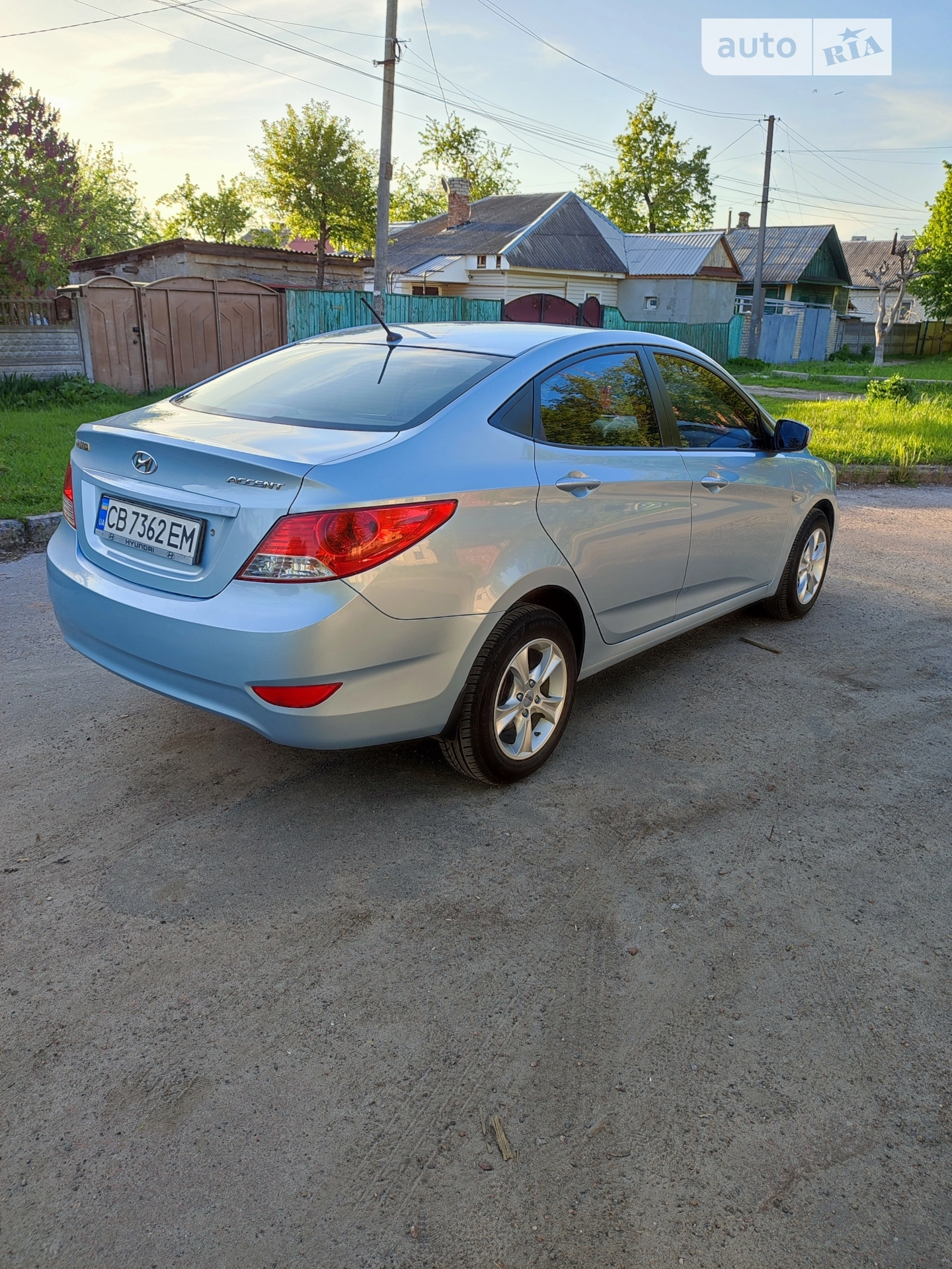 2011 Hyundai Accent - мініатюра 3