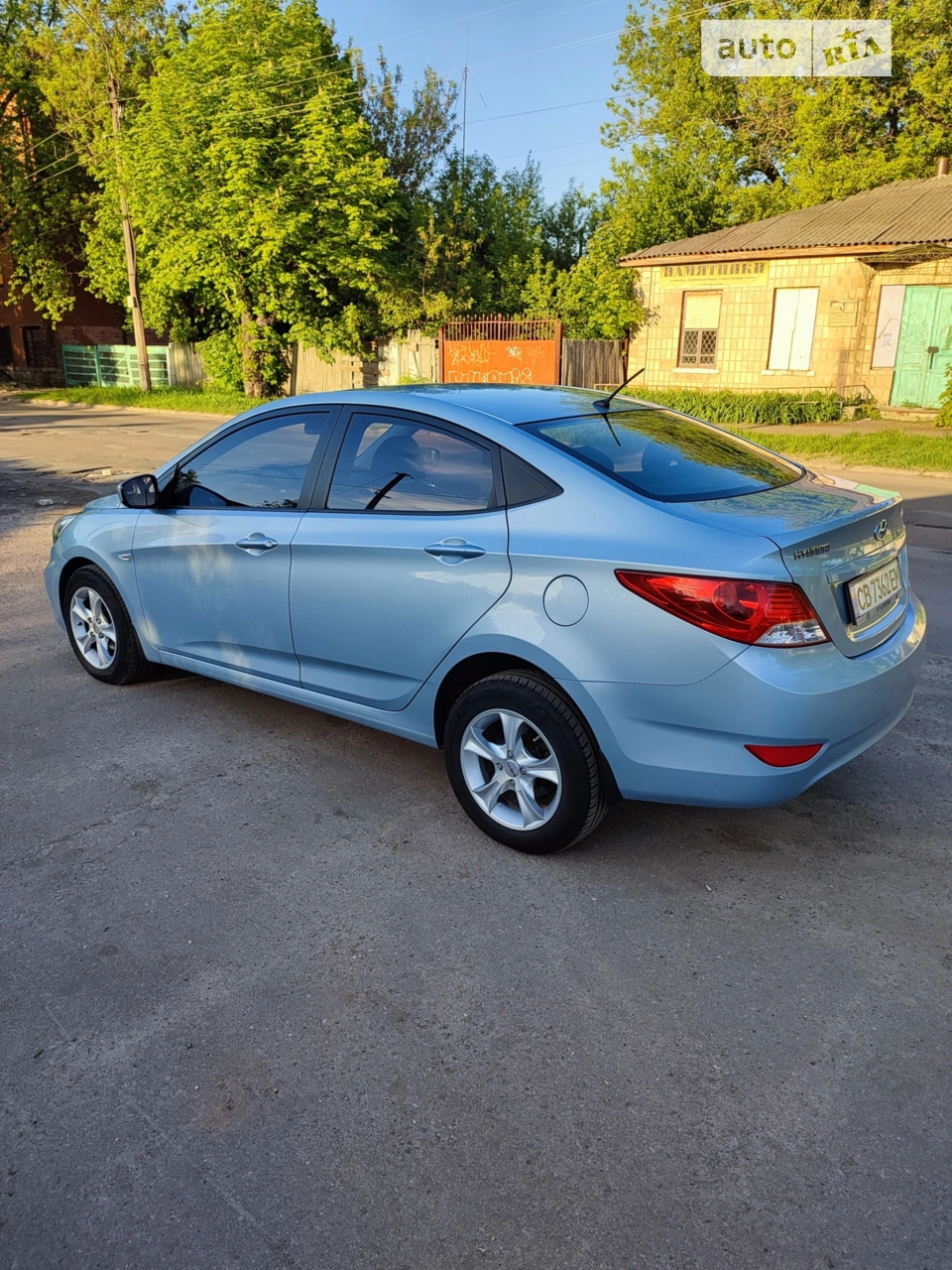 2011 Hyundai Accent - мініатюра 9