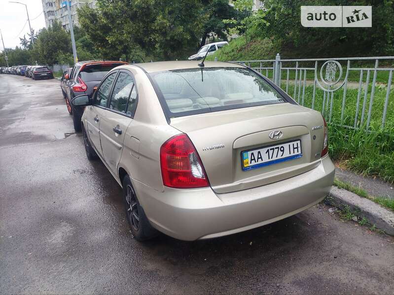 Седан Hyundai Accent 2008 в Киеве