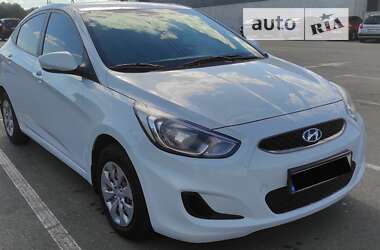 Седан Hyundai Accent 2018 в Ирпене