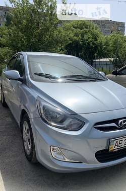 Седан Hyundai Accent 2011 в Дніпрі