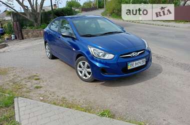 Седан Hyundai Accent 2012 в Первомайську