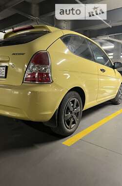 Хэтчбек Hyundai Accent 2008 в Виннице