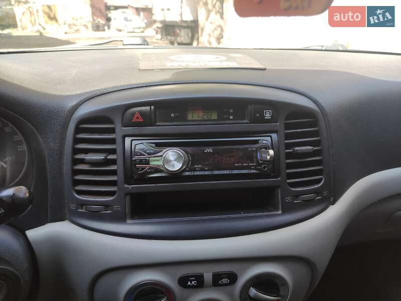 Седан Hyundai Accent 2008 в Одесі