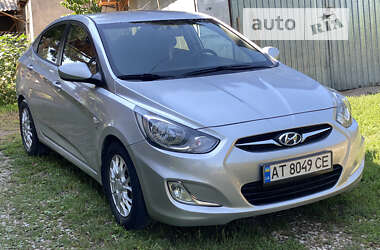 Седан Hyundai Accent 2011 в Ивано-Франковске