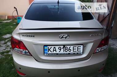 Седан Hyundai Accent 2012 в Василькові