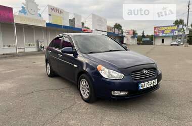 Седан Hyundai Accent 2008 в Киеве